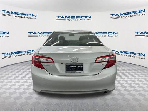 Classic Silver Metallic 2014 Toyota Camry LE