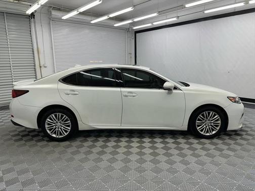 2016 Lexus ES 350 Base
