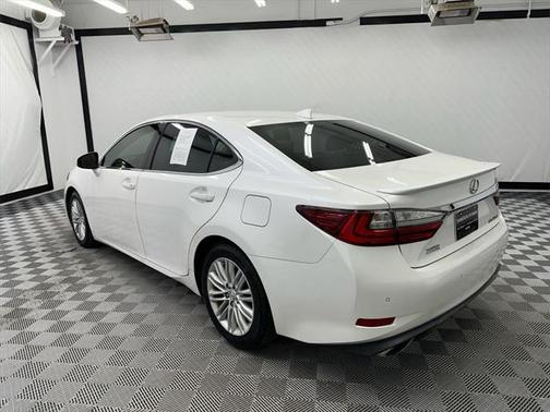 2016 Lexus ES 350 Base