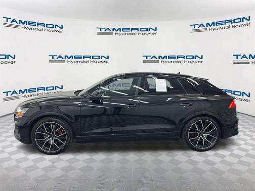 Mythos Black Metallic 2022 Audi SQ8 4.0T Prestige