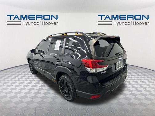 Crystal Black Silica 2022 Subaru Forester Wilderness