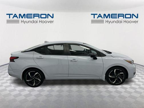 2023 Nissan Versa 1.6 S