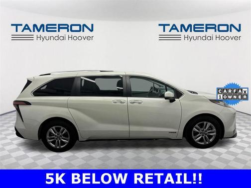 2021 Toyota Sienna Limited 7-Passenger