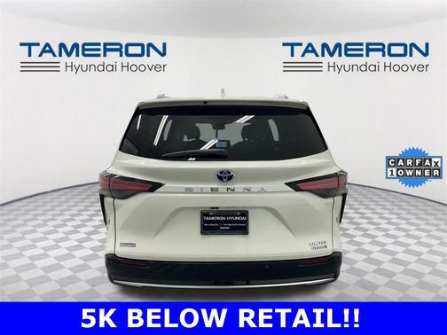 2021 Toyota Sienna Limited 7-Passenger