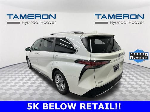 2021 Toyota Sienna Limited 7-Passenger