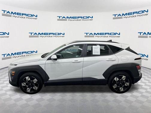 Atlas White 2024 Hyundai KONA SEL