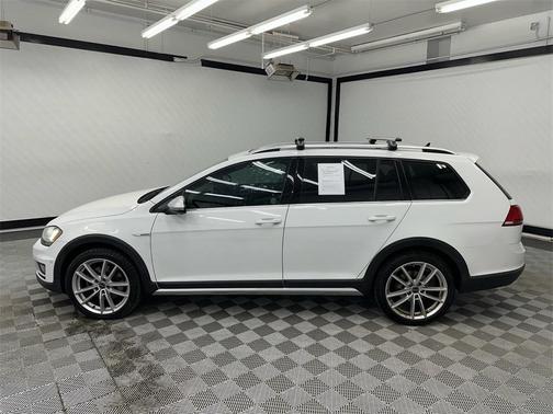 2017 Volkswagen Golf Alltrack TSI SEL