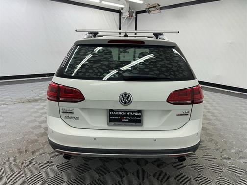 2017 Volkswagen Golf Alltrack TSI SEL