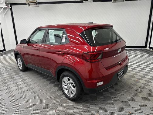 2026 Hyundai VENUE SE