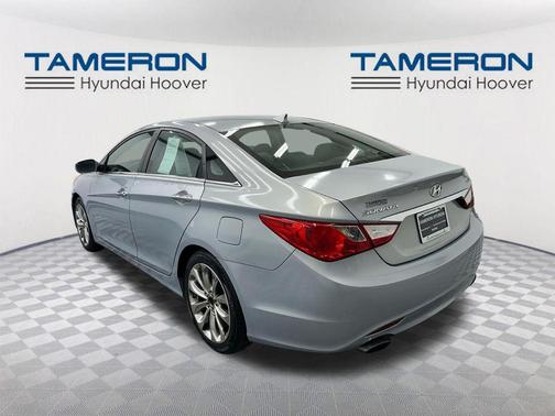 Iridescent Silver Blue Pearl 2011 Hyundai SONATA SE 2.0T