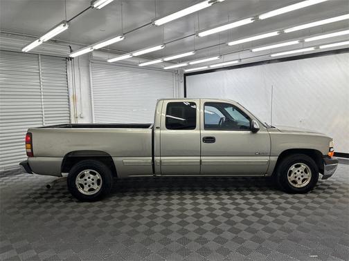 2001 Chevrolet Silverado 1500 LS Extended Cab