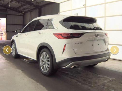 2023 INFINITI QX50 LUXE