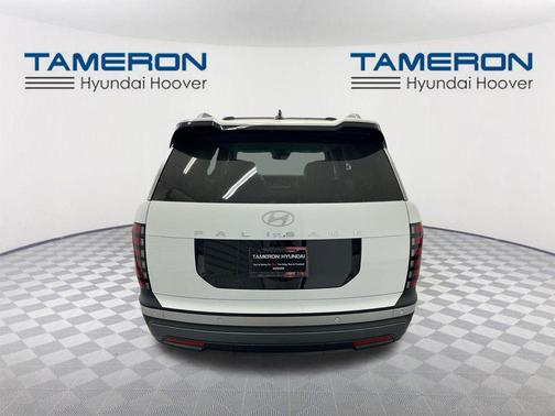 Creamy White Pearl 2026 Hyundai PALISADE SEL 7P