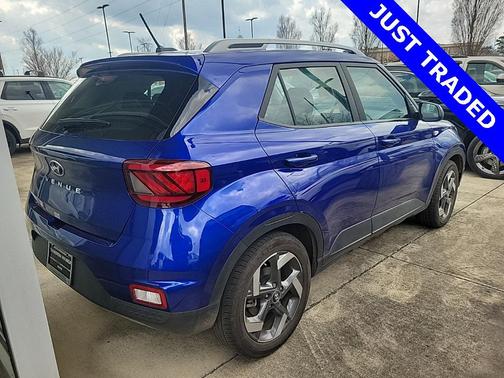 2025 Hyundai VENUE Limited