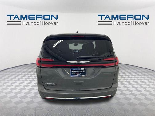 Ceramic Gray Clearcoat 2023 Chrysler Pacifica Touring L