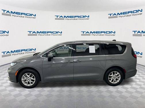Ceramic Gray Clearcoat 2023 Chrysler Pacifica Touring L