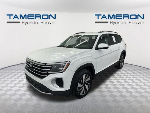 Pure White 2025 Volkswagen Atlas 2.0T SE w/Technology