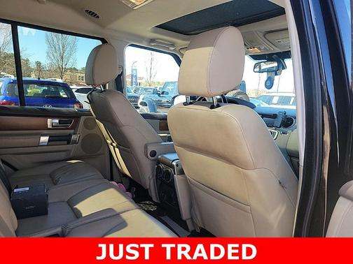 2016 Land Rover LR4 Base