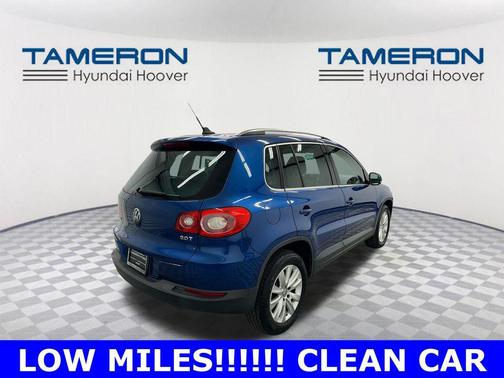 2009 Volkswagen Tiguan Base