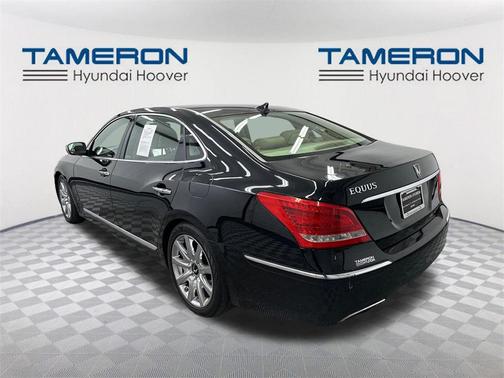 2012 Hyundai Equus Signature