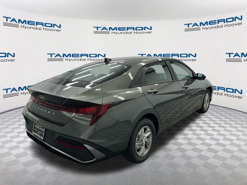 Amazon Gray 2026 Hyundai ELANTRA SE