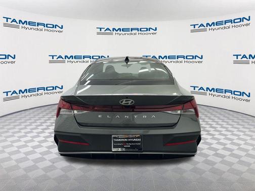 Amazon Gray 2026 Hyundai ELANTRA SE