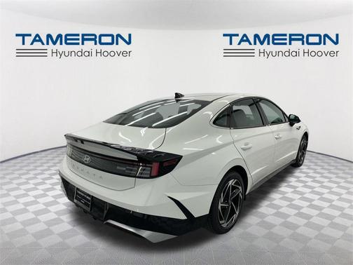 2026 Hyundai SONATA SEL