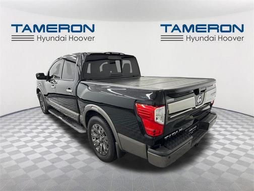 2017 Nissan Titan Platinum Reserve