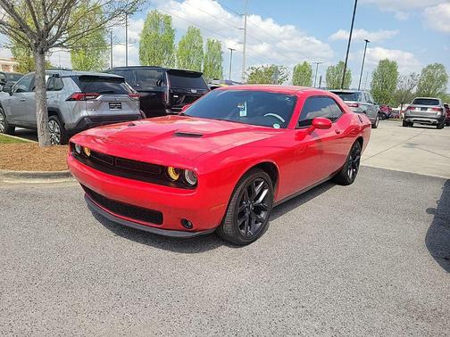 2019 Dodge Challenger SXT