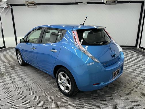 2012 Nissan Leaf SL