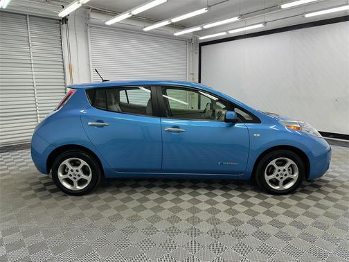 2012 Nissan Leaf SL