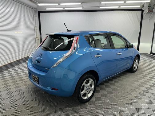2012 Nissan Leaf SL