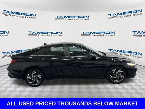 Abyss Black 2024 Hyundai ELANTRA SEL