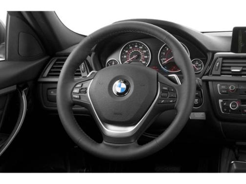Alpine White 2015 BMW 320 i
