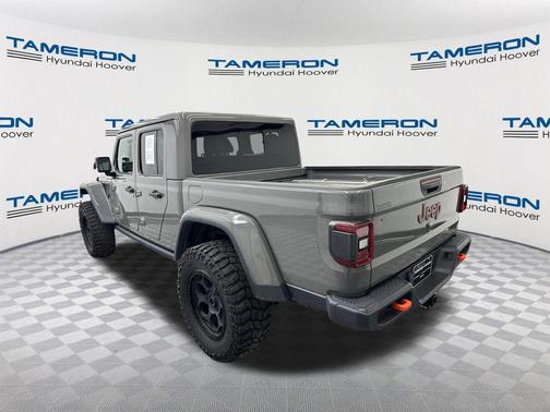 Sting-Gray Clearcoat 2021 Jeep Gladiator Mojave 4x4
