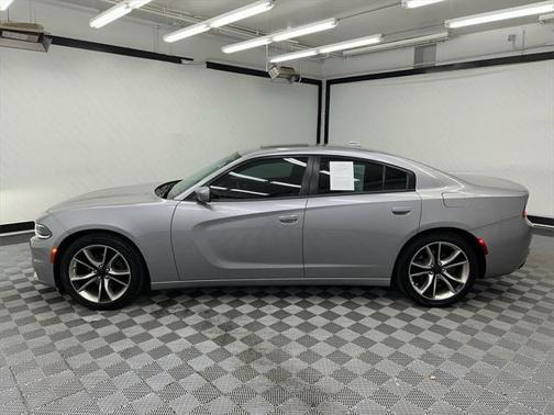 2015 Dodge Charger SXT