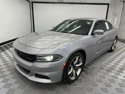 2015 Dodge Charger SXT