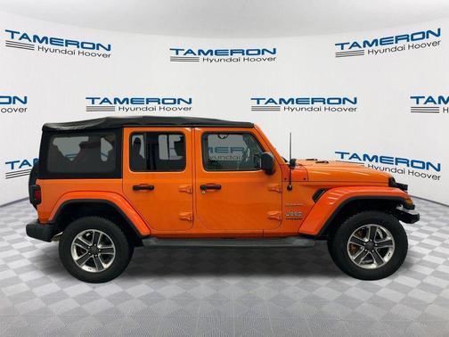 Punkn Metallic Clearcoat 2018 Jeep Wrangler Unlimited Sahara