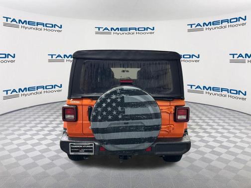 Punkn Metallic Clearcoat 2018 Jeep Wrangler Unlimited Sahara