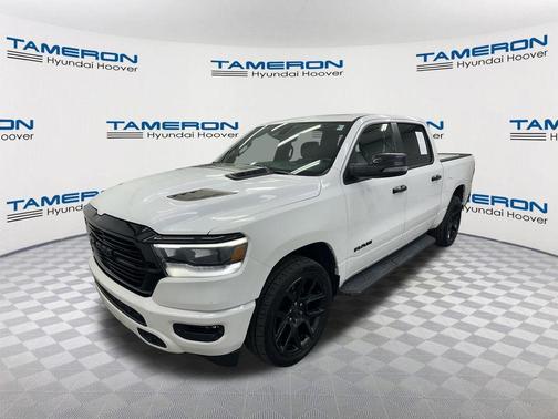 Ivory White Tri-Coat Pearlcoat 2023 RAM 1500 Laramie