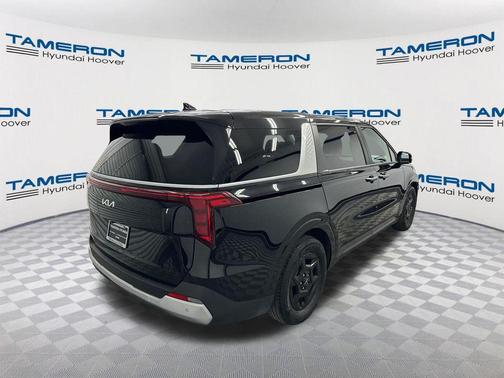 Aurora Black Pearl 2025 Kia Carnival LXS