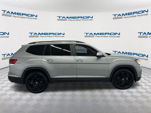 Pyrite Silver Metallic 2022 Volkswagen Atlas 3.6L SE w/Technology