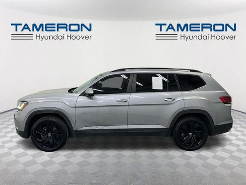 2022 Volkswagen Atlas 3.6L SE w/Technology