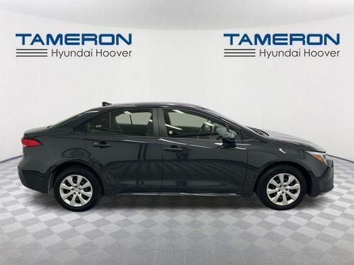 2025 Toyota Corolla Hybrid SE