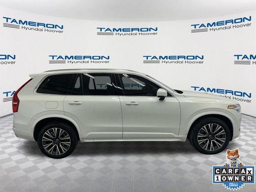 Crystal White Metallic 2020 Volvo XC90 T6 Momentum