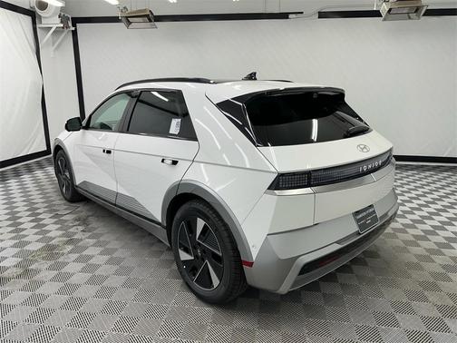 2025 Hyundai IONIQ 5 Limited