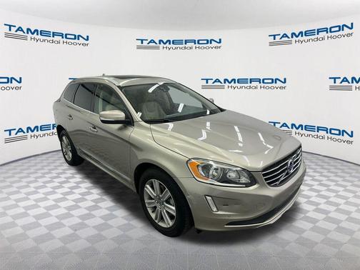 Seashell Metallic 2016 Volvo XC60 T6 Drive-E