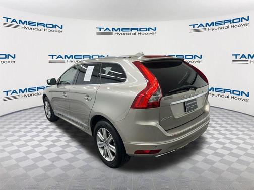Seashell Metallic 2016 Volvo XC60 T6 Drive-E