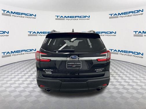 Crystal Black Silica 2024 Subaru Ascent Limited 7-Passenger