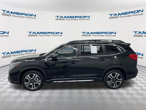 Crystal Black Silica 2024 Subaru Ascent Limited 7-Passenger